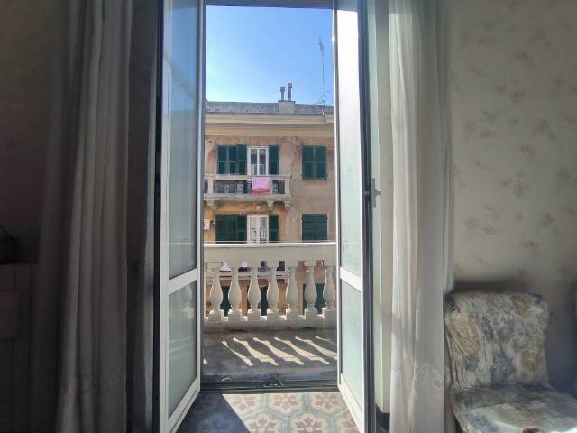 Appartamento in vendita a Genova GE