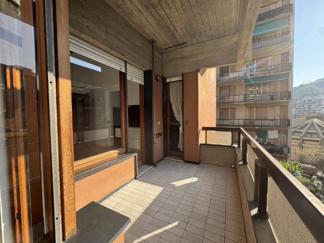 Appartamento in vendita a Genova GE