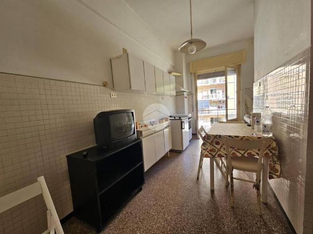 Appartamento in vendita a Genova GE