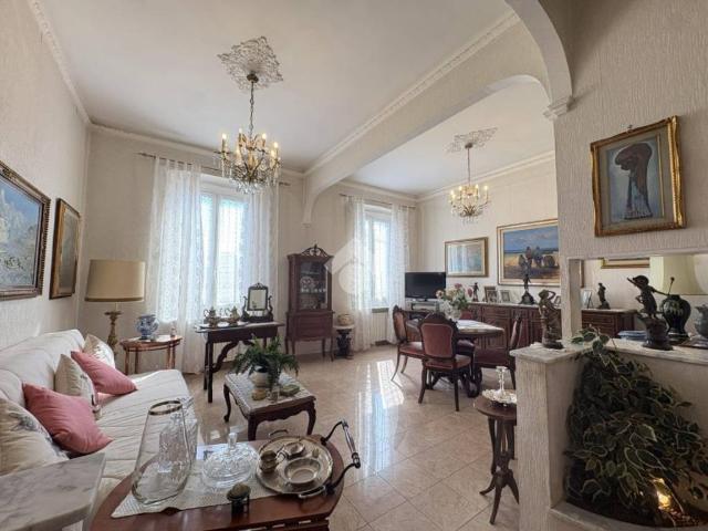 Appartamento in vendita a Genova GE