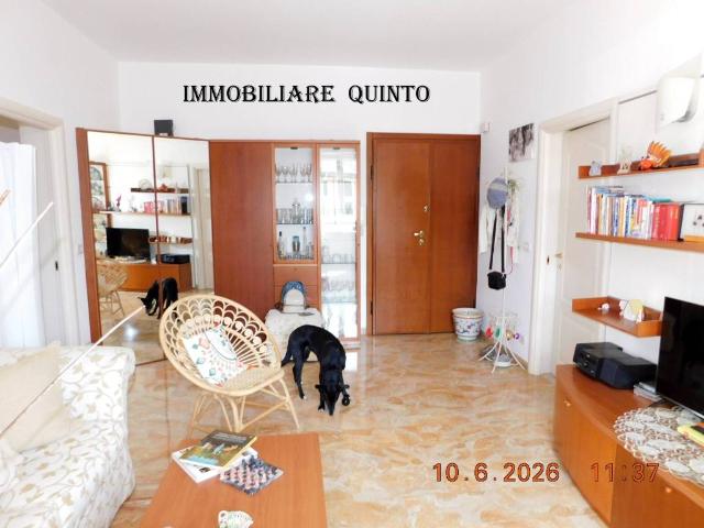 Appartamento in vendita a Genova GE
