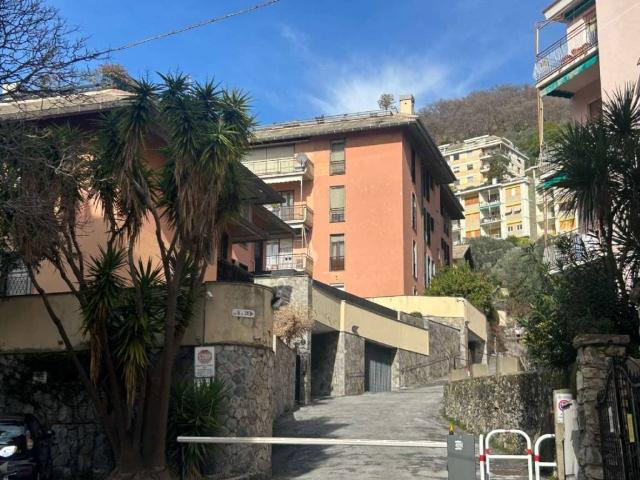 Appartamento in vendita a Genova GE