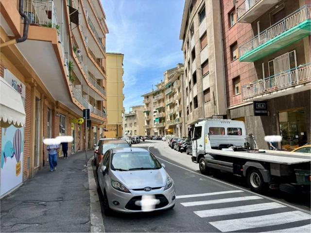Appartamento in vendita a Genova GE
