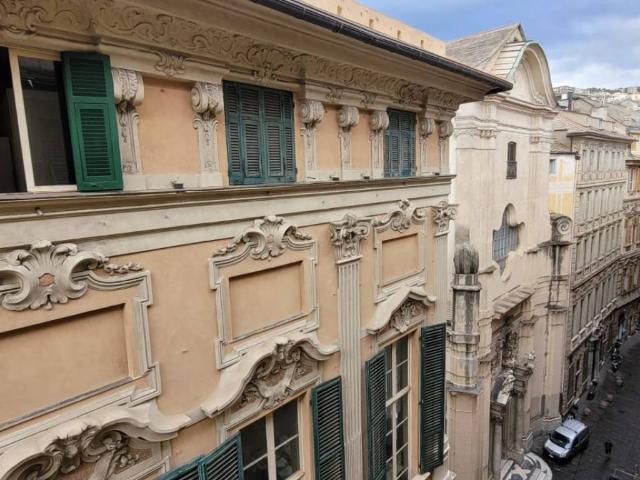 Appartamento in vendita a Genova GE