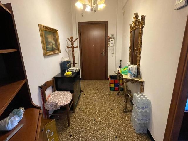 Appartamento in vendita a Genova GE