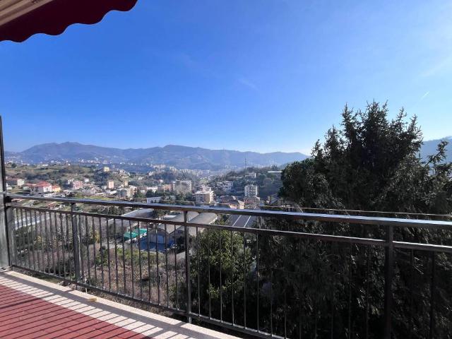Appartamento in vendita a Genova GE