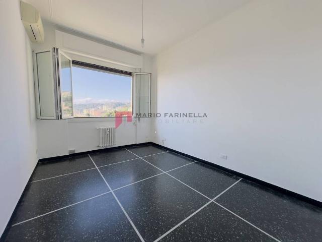Appartamento in vendita a Genova GE