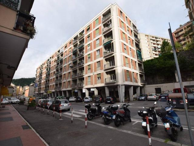 Appartamento in vendita a Genova GE
