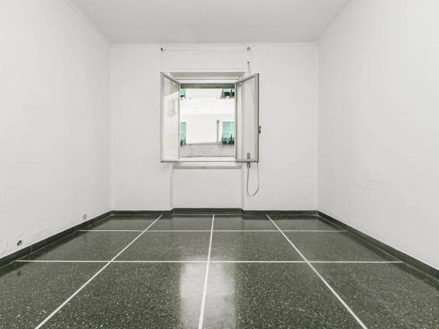 Appartamento in vendita a Genova GE