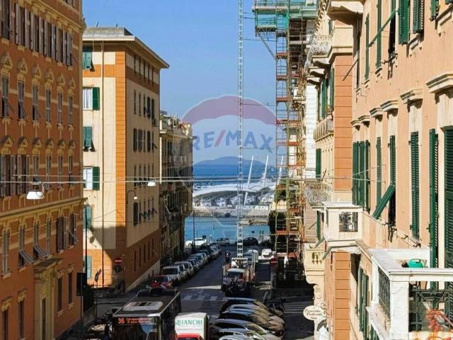 Appartamento in vendita a Genova GE
