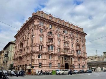 Appartamento in vendita a Genova GE