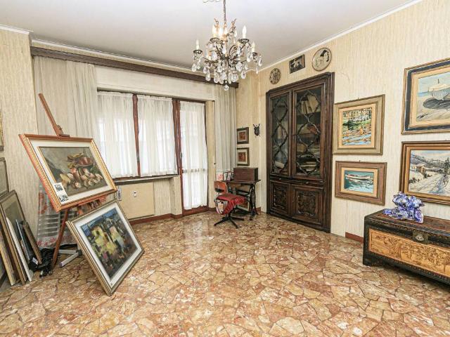 Appartamento in vendita a Genova GE