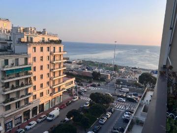 Appartamento in vendita a Genova GE
