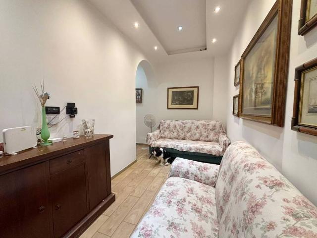 Appartamento in vendita a Genova GE
