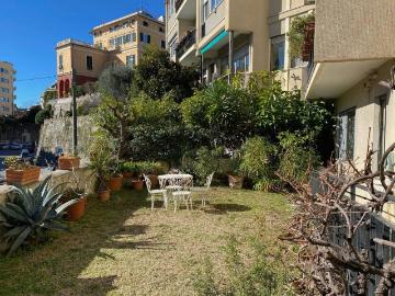 Appartamento in vendita a Genova GE