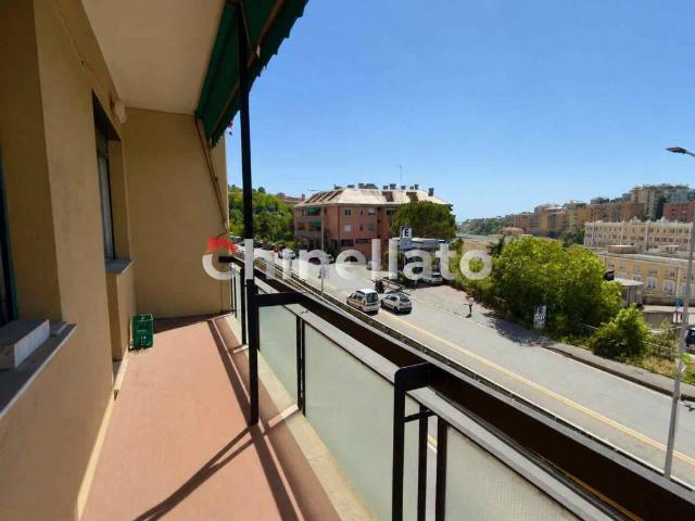 Appartamento in vendita a Genova GE