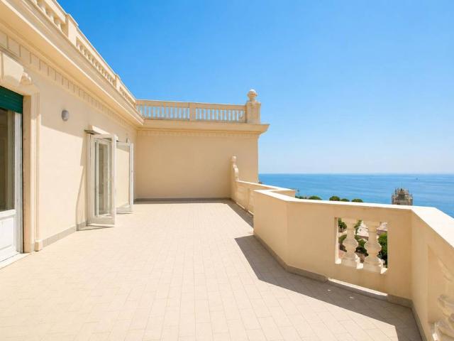Appartamento in vendita a Genova GE