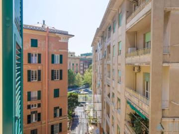 Appartamento in vendita a Genova GE