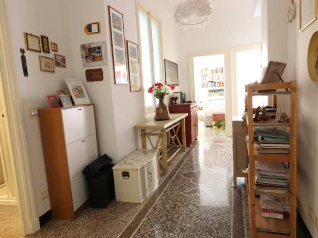 Appartamento in vendita a Genova GE