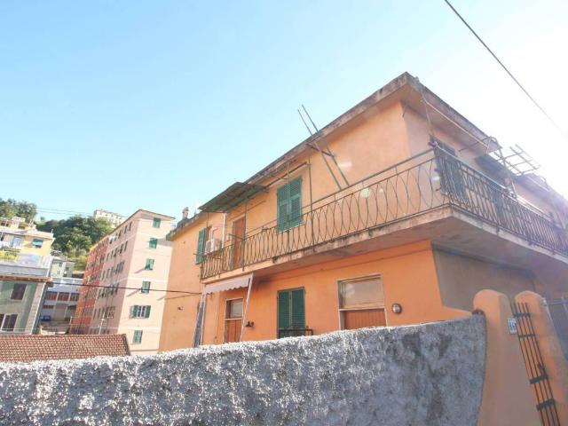 Appartamento in vendita a Genova GE