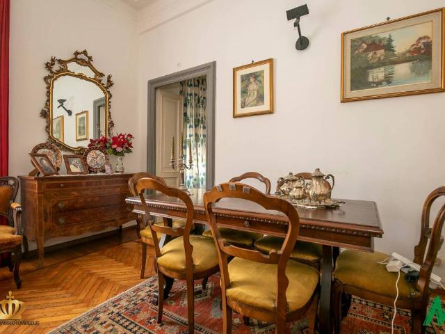 Appartamento in vendita a Genova GE