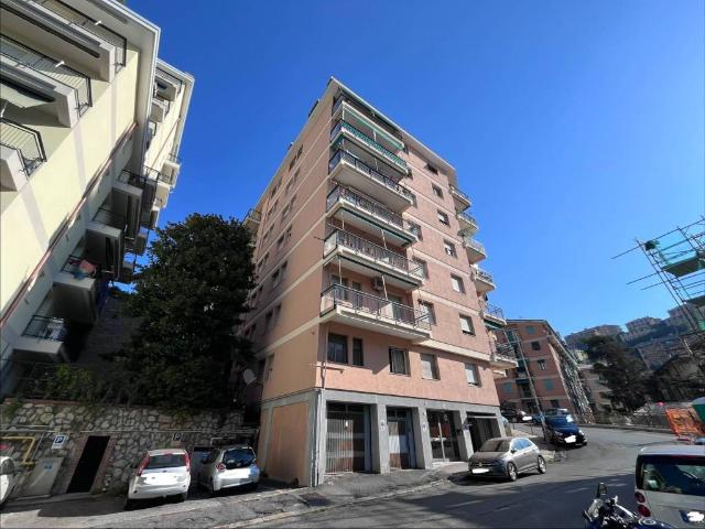 Appartamento in vendita a Genova GE