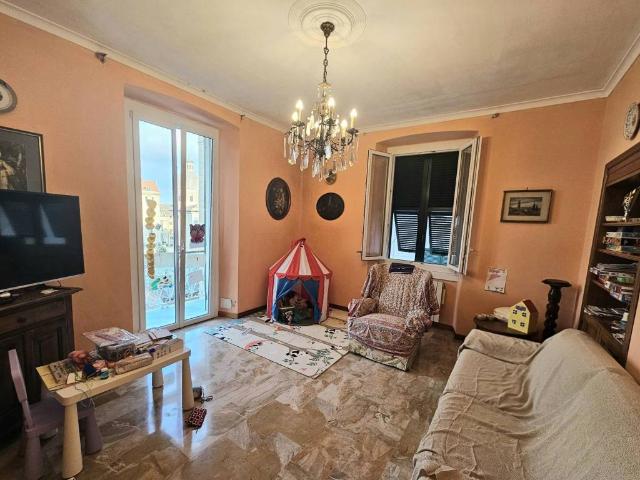 Appartamento in vendita a Genova GE