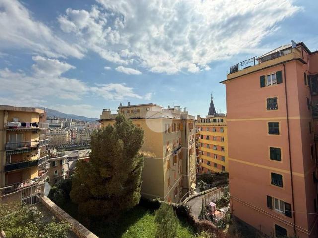 Appartamento in vendita a Genova GE