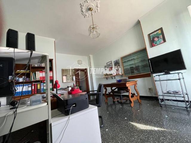 Appartamento in vendita a Genova GE