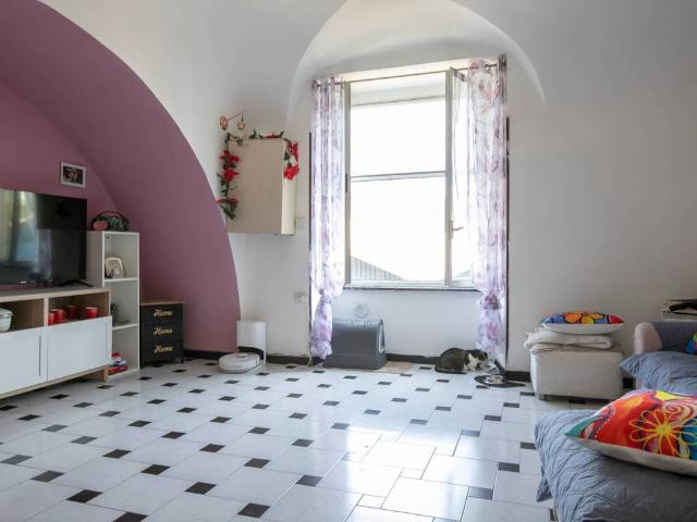 Appartamento in vendita a Genova GE