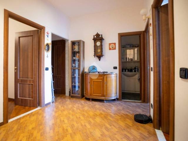 Appartamento in vendita a Genova GE