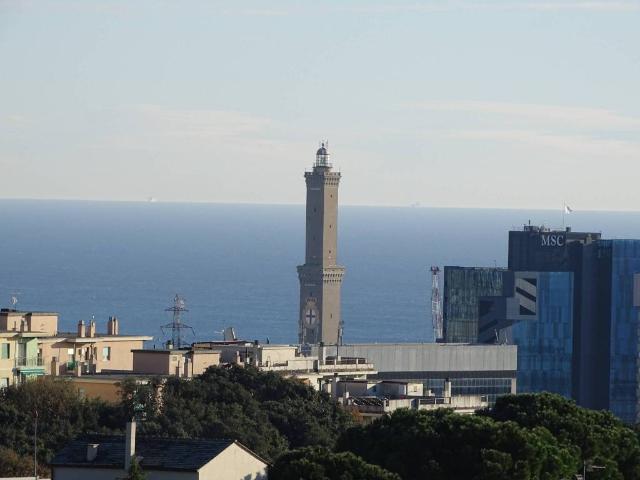 Appartamento in vendita a Genova GE