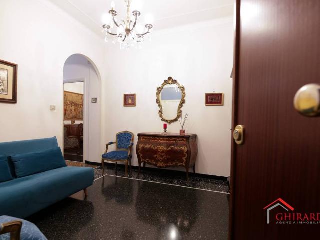 Appartamento in vendita a Genova GE