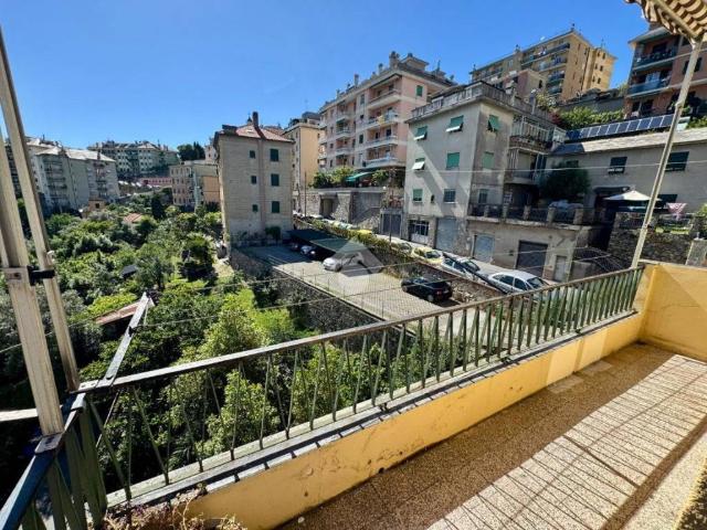 Appartamento in vendita a Genova GE