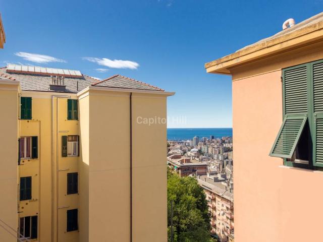 Appartamento in vendita a Genova GE