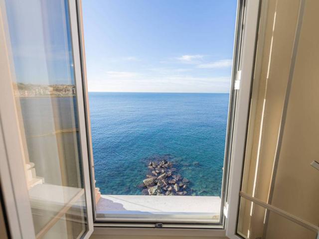 Appartamento in vendita a Genova GE