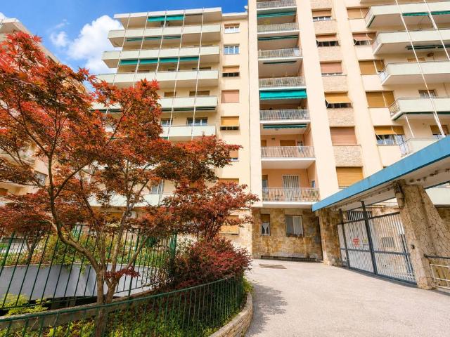 Appartamento in vendita a Genova GE