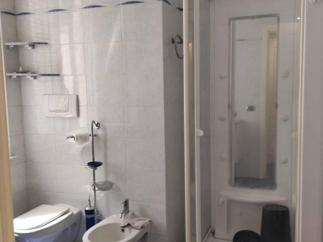 Appartamento in vendita a Genova GE