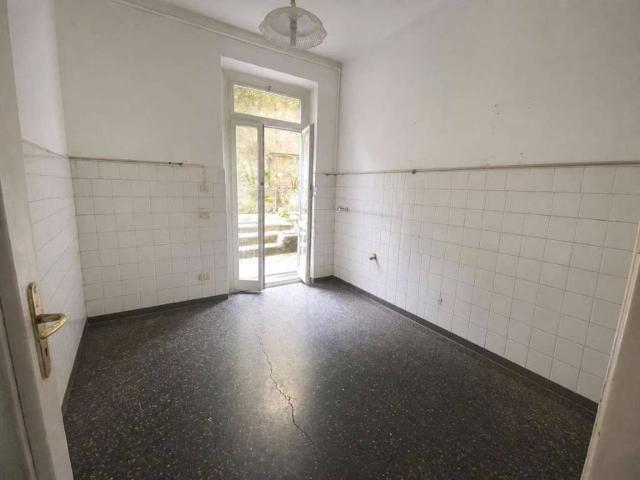 Appartamento in vendita a Genova GE