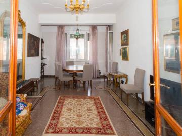 Appartamento in vendita a Genova GE