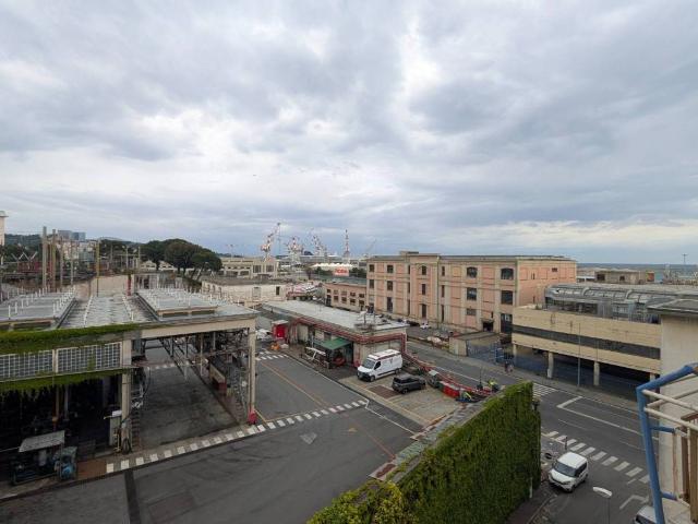 Appartamento in vendita a Genova GE