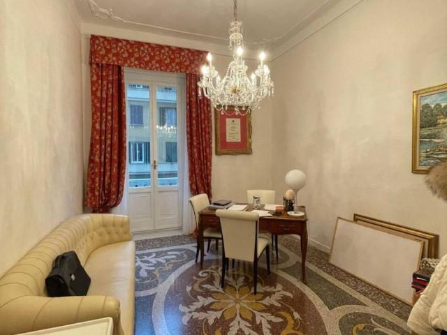 Appartamento in vendita a Genova GE