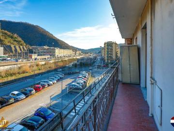 Appartamento in vendita a Genova GE