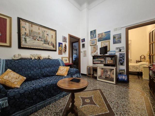 Appartamento in vendita a Genova GE