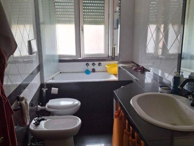 Appartamento in vendita a Genova GE