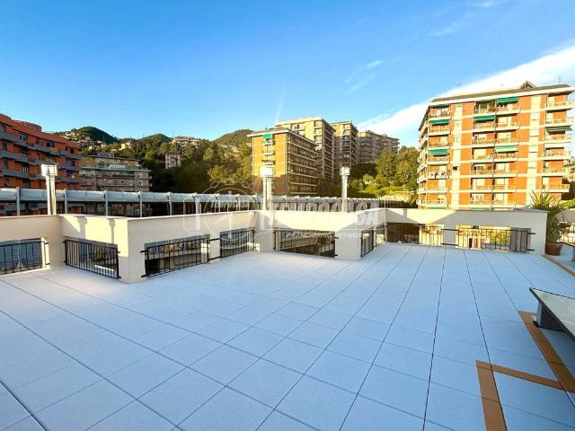 Appartamento in vendita a Genova GE