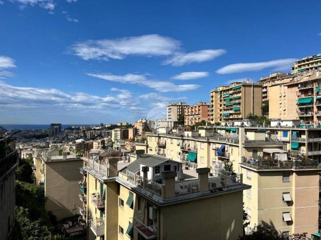 Appartamento in vendita a Genova GE