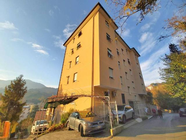 Appartamento in vendita a Genova GE
