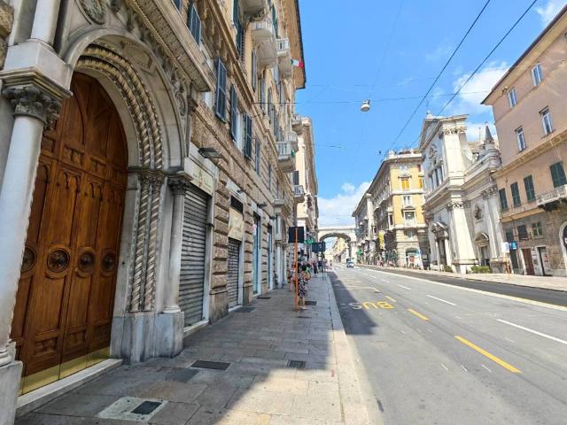 Appartamento in vendita a Genova GE
