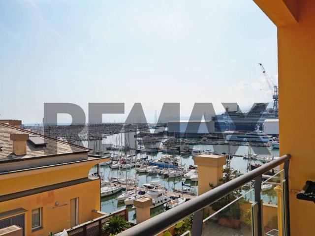 Appartamento in vendita a Genova GE